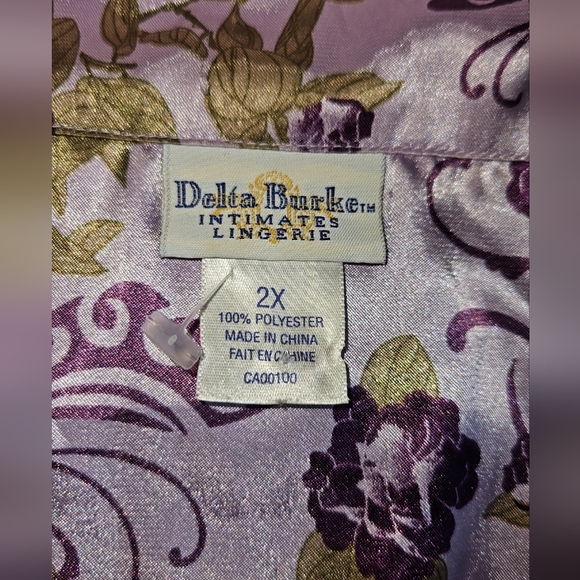 Delta Burke Purple Pajama Set - Picture 3 of 11